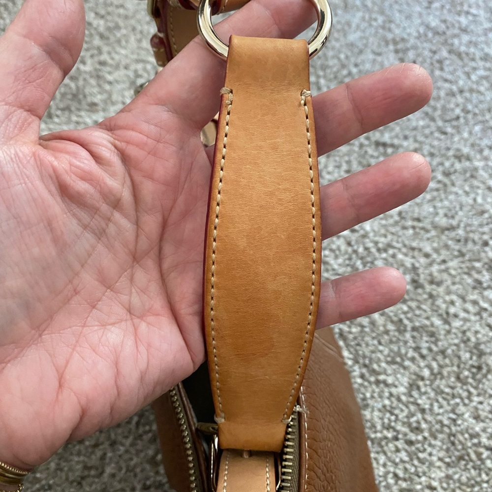 Vintage Dooney and Bourke Saddle Pebble Leather Small Shoulder Bag with Hangtag - Picture 11 of 14